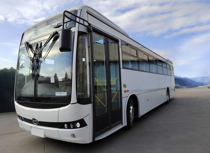 BYD and Golden Arrow introduce South Africa s first electric bus fleet